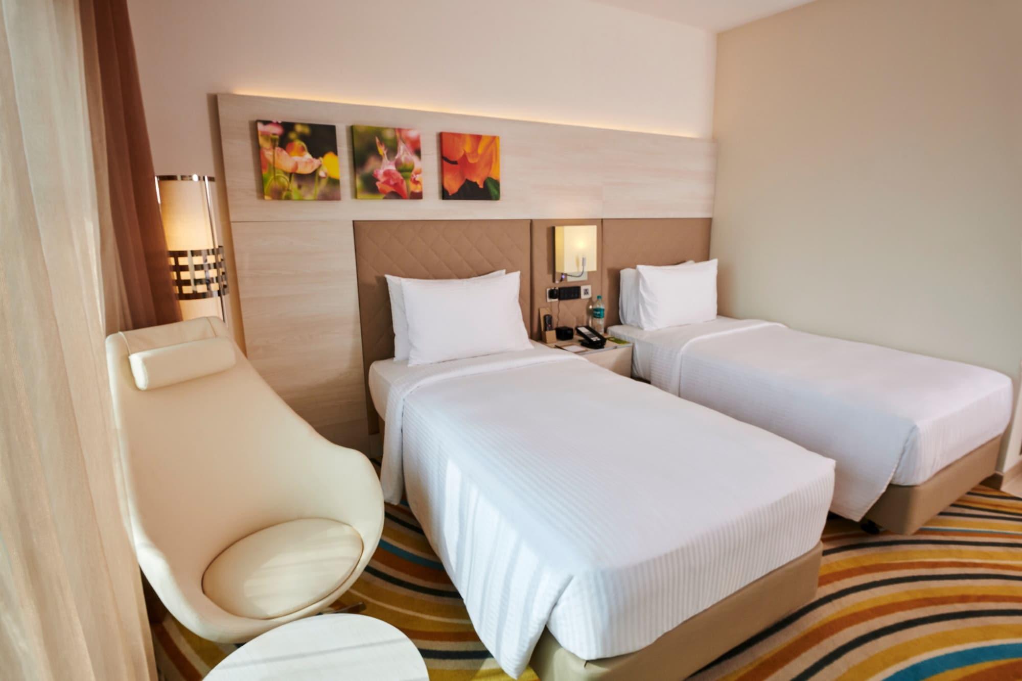 Hilton Garden Inn Lucknow Exterior foto